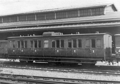 165377 Afbeelding van het rijtuig B 4626 (serie B 4621-4640) van de N.S. te Den Haag S.S.